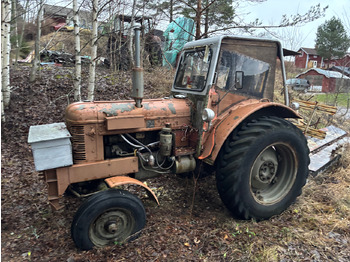 Tractor agricol VOLVO