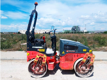 Cilindru compactor pentru asfalt BOMAG BW120AD-4