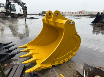 Cupă excavator KOMATSU