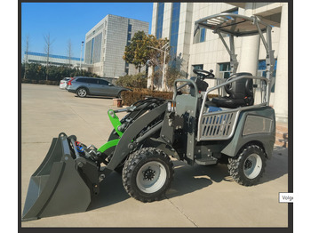 Încărcător frontal pe pneuri WCM