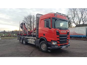 Camion forestier SCANIA R 450
