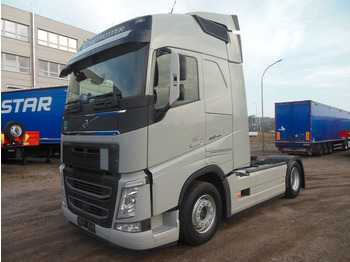 Cap tractor VOLVO FH13 460