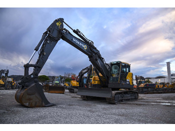 Excavator pe şenile VOLVO ECR235EL
