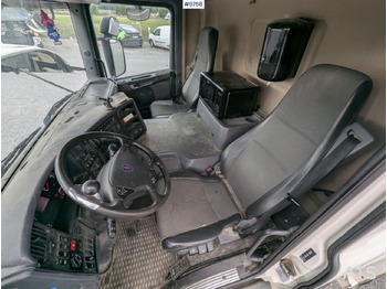 Camion furgon Box Truck Scania P280 4X2 with tail lift: Foto 5 Camion furgon Box Truck Scania P280 4X2 with tail lift: Foto 5