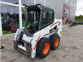 Mini încărcător BOBCAT S450