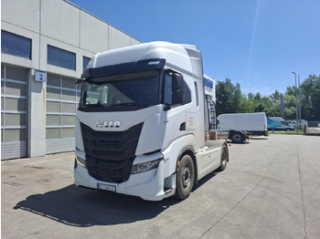 Cap tractor IVECO S-WAY