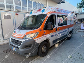 Ambulanță FIAT Ducato