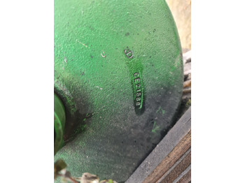 Tambur de frână pentru Utilaje agricole John Deere 7180 7480 8100 8500 9600 S660 T5 T6 T660 W650 Bęben Hamulcowy CE21688: Foto 2 Tambur de frână pentru Utilaje agricole John Deere 7180 7480 8100 8500 9600 S660 T5 T6 T660 W650 Bęben Hamulcowy CE21688: Foto 2