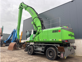 Excavator pentru manipulare de materiale SENNEBOGEN