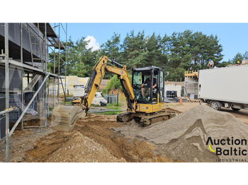 Mini excavator CATERPILLAR 303CR
