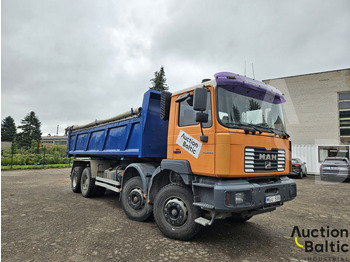 Camion basculantă MAN