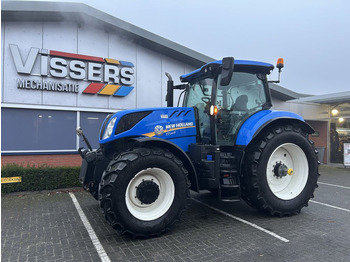 Tractor agricol NEW HOLLAND T7