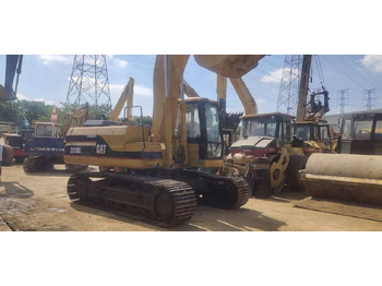 Excavator pe şenile CATERPILLAR 320BL
