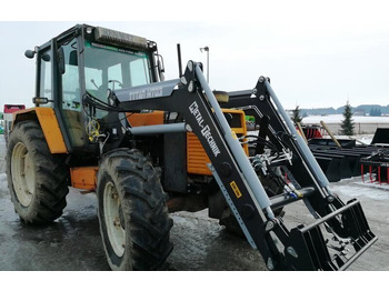 Încarcator frontal pentru tractor METAL-TECHNIK