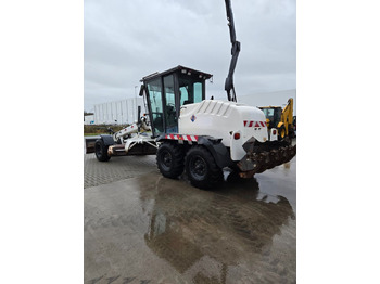 Autogreder New Holland F106.6: Foto 4