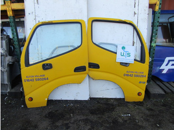 Cabină și interior HINO