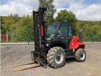 Stivuitor de teren dificil MANITOU M 30-4