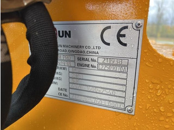 Încărcător frontal pe pneuri Everun R08 Pro: Foto 5 Încărcător frontal pe pneuri Everun R08 Pro: Foto 5