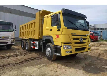 : fotografie din antet