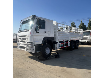 Camion platformă SINOTRUK HOWO