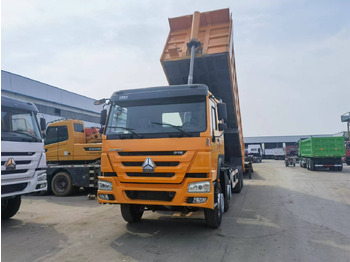 Camion basculantă SINOTRUK HOWO