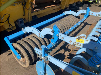 Grapă cu discuri Lemken Rubin 9/300 U: Foto 5 Grapă cu discuri Lemken Rubin 9/300 U: Foto 5