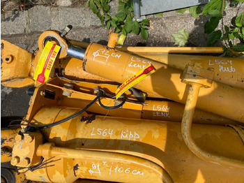 Cilindru hidraulic pentru Utilaje constructii Liebherr L 564: Foto 4 Cilindru hidraulic pentru Utilaje constructii Liebherr L 564: Foto 4