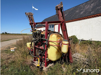 Maşină de erbicidat purtata HARDI