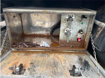 Remorcă abroll/ Skiploader CMT 6,5 - 7,0 mtr container - tip: Foto 4 Remorcă abroll/ Skiploader CMT 6,5 - 7,0 mtr container - tip: Foto 4