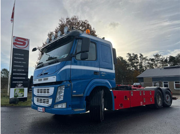 Camion cu cârlig VOLVO FM 450