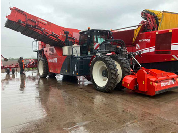 Combină agricola DEWULF