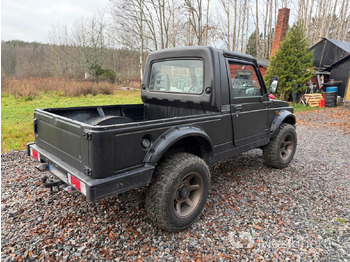 Autoutilitară compactă Pickup Suzuki Samurai 1.9TD 4WD: Foto 5 Autoutilitară compactă Pickup Suzuki Samurai 1.9TD 4WD: Foto 5