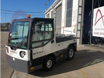 Tractor pentru bagaje STILL