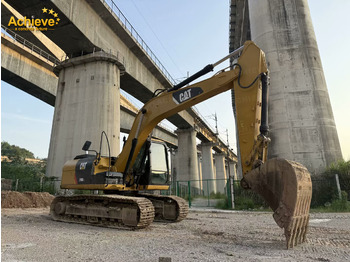 Excavator pe şenile CATERPILLAR 318D