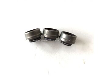 Motor şi piese pentru Autobuz FPT IVECO CASE Cursor9Bus F2CFE612D*J231/F2CFE612A*J098 5802748674 OIL RETAINER 5801520477: Foto 3 Motor şi piese pentru Autobuz FPT IVECO CASE Cursor9Bus F2CFE612D*J231/F2CFE612A*J098 5802748674 OIL RETAINER 5801520477: Foto 3