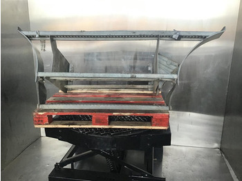 Cabină și interior LIEBHERR