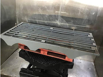 Cabină și interior LIEBHERR