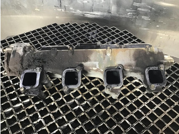 Țeavă esapament LIEBHERR