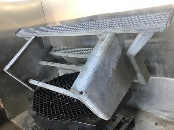 Cabină și interior LIEBHERR