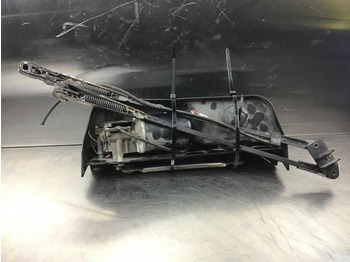 Ștergător LIEBHERR