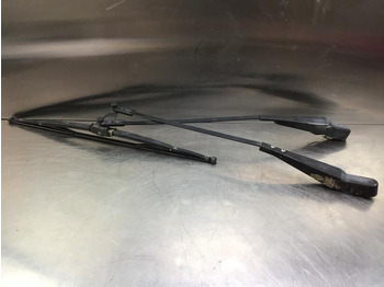 Ștergător LIEBHERR