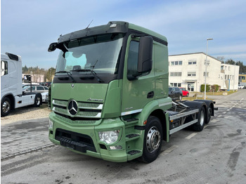 Camion şasiu MERCEDES-BENZ Actros 2543