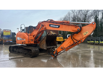 Excavator pe şenile DOOSAN DX235LCR