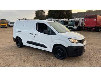 Autoutilitară compactă PEUGEOT Partner