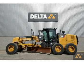 Autogreder CATERPILLAR 12M3