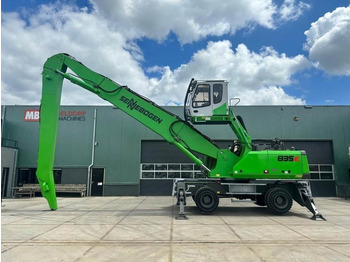 Excavator pentru manipulare de materiale SENNEBOGEN