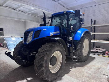 Tractor agricol NEW HOLLAND T7