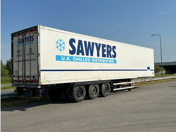 Semiremorcă frigider Gray and Adams Meat Hook Thermo King SLXE 400: Foto 4 Semiremorcă frigider Gray and Adams Meat Hook Thermo King SLXE 400: Foto 4