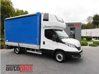 Autoutilitară cu prelată IVECO Daily 35s18