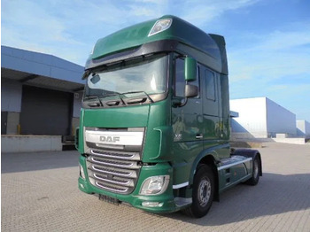 Cap tractor DAF XF 106 460